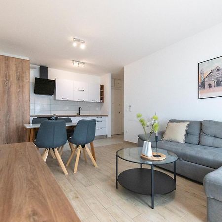 Apartment K&L,ซาดาร์ ภายนอก รูปภาพ